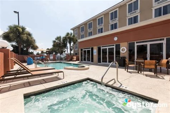 Discover the Ultimate Summer Place Hotel Destin: Your Perfect Beach Retreat