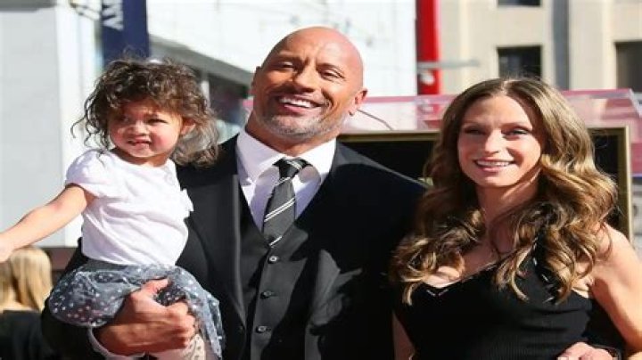 Dwayne Johnson Wife Age: Everything You Need to Know About His Partner's Life