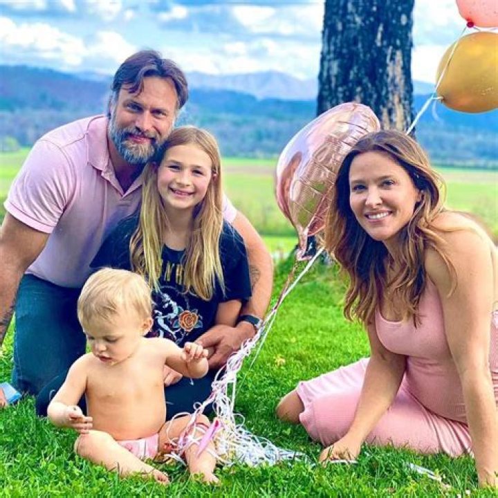 Exploring the Life and Family of Jill Wagner: A Closer Look at Her Parents