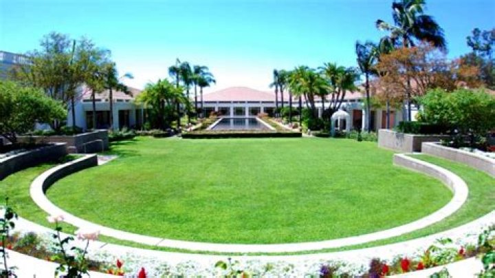 Nixon Presidential Library and Museum: A Comprehensive Guide to Exploring History