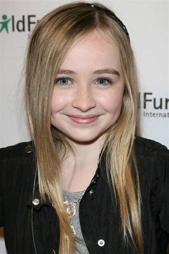 Sabrina Carpenter's Childhood: A Journey Through Early Life and Stardom