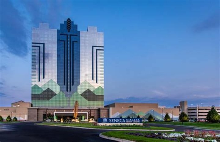 Seneca Hotel and Casino in Niagara Falls N.Y: Your Ultimate Getaway Destination