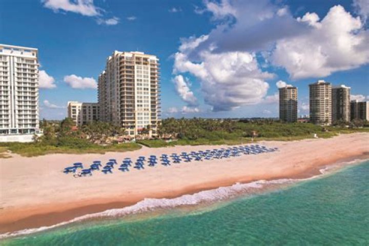 Singer Island Marriott: A Luxurious Escape with Stunning Coastal Charm