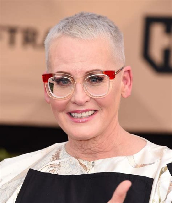 Who Is Lori Petty? A Comprehensive Look at the Iconic Actress