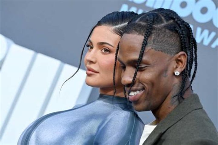 Who Was Travis Scott Dating: A Comprehensive Guide to His Romantic Life